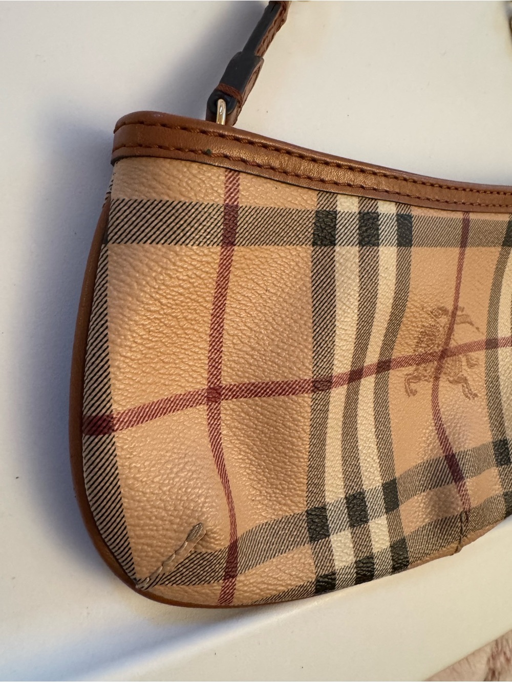 Burberry Clara Tan Nova Haymarket Check Mini Chain Shoulder Bag - Picture 5 of 10